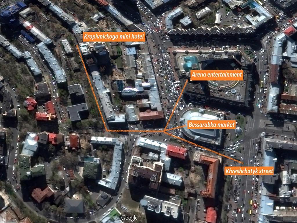 Centrooms Kropivnizkogo Mini-Hotel Kiev Esterno foto