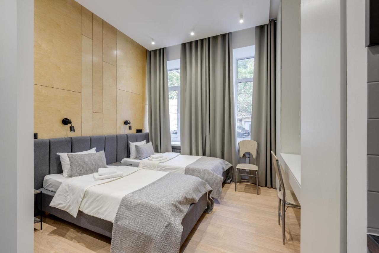Centrooms Kropivnizkogo Mini-Hotel Kiev Esterno foto