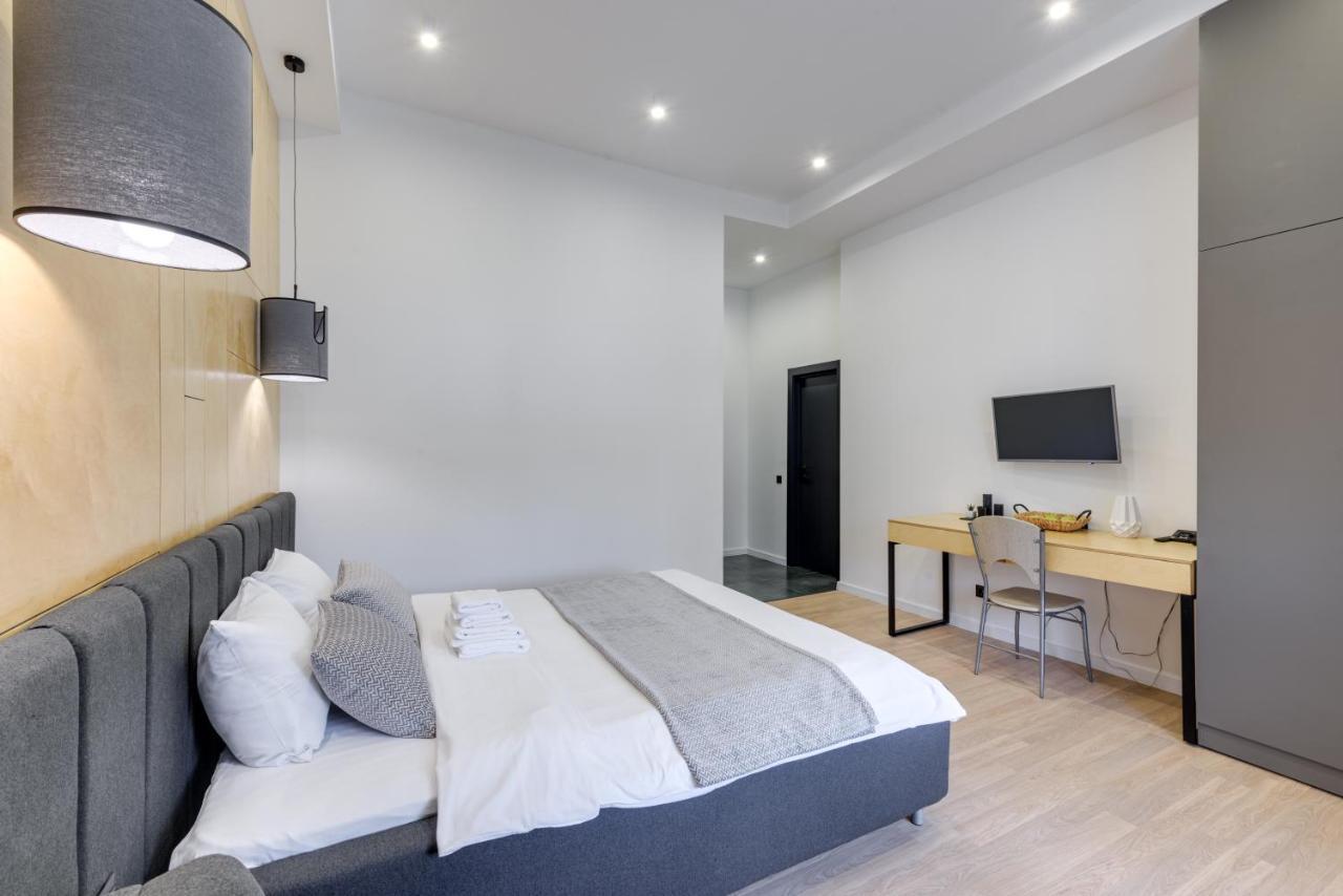 Centrooms Kropivnizkogo Mini-Hotel Kiev Esterno foto