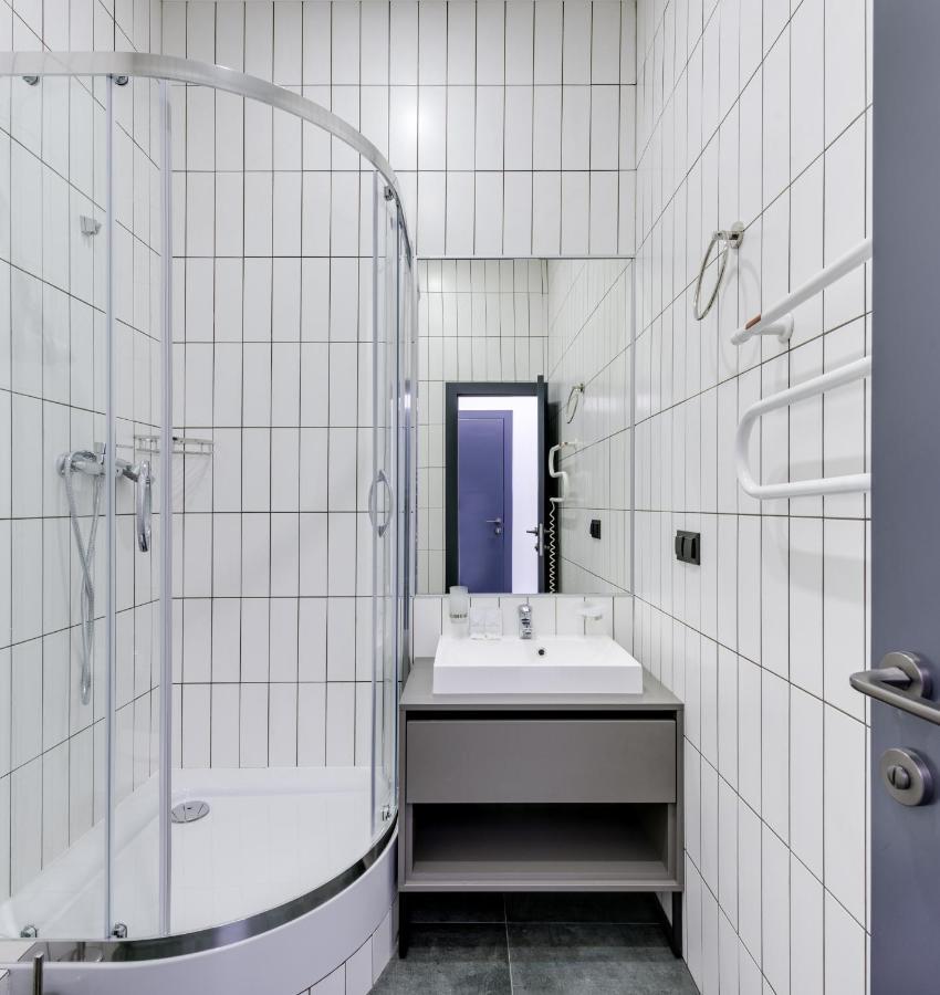 Centrooms Kropivnizkogo Mini-Hotel Kiev Esterno foto