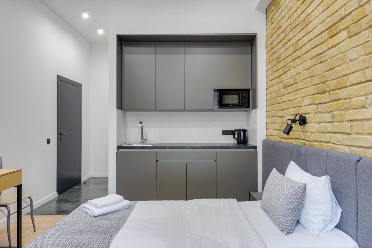 Centrooms Kropivnizkogo Mini-Hotel Kiev Esterno foto