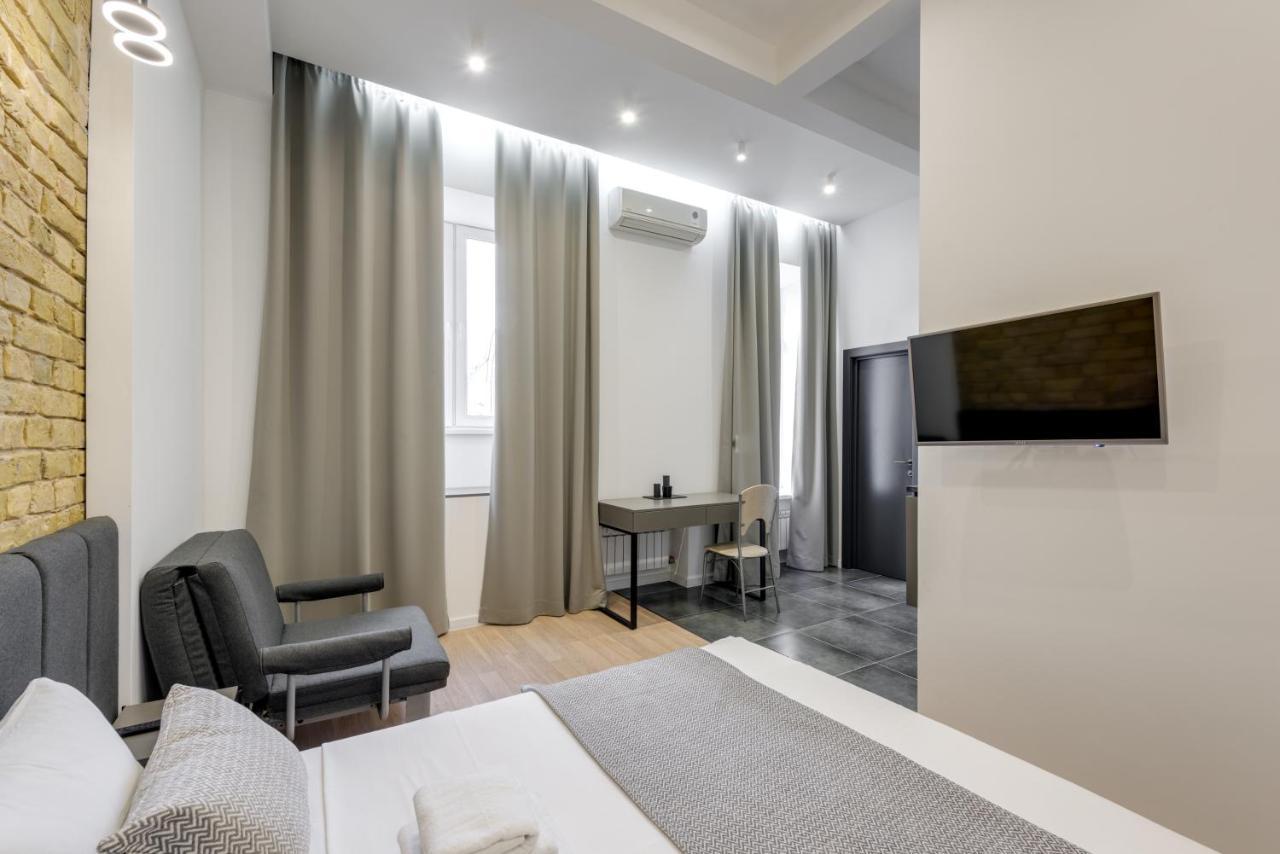 Centrooms Kropivnizkogo Mini-Hotel Kiev Esterno foto